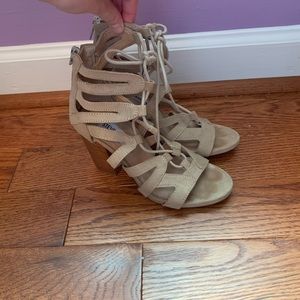 Steve Madden Tan Wooden Block Heels!